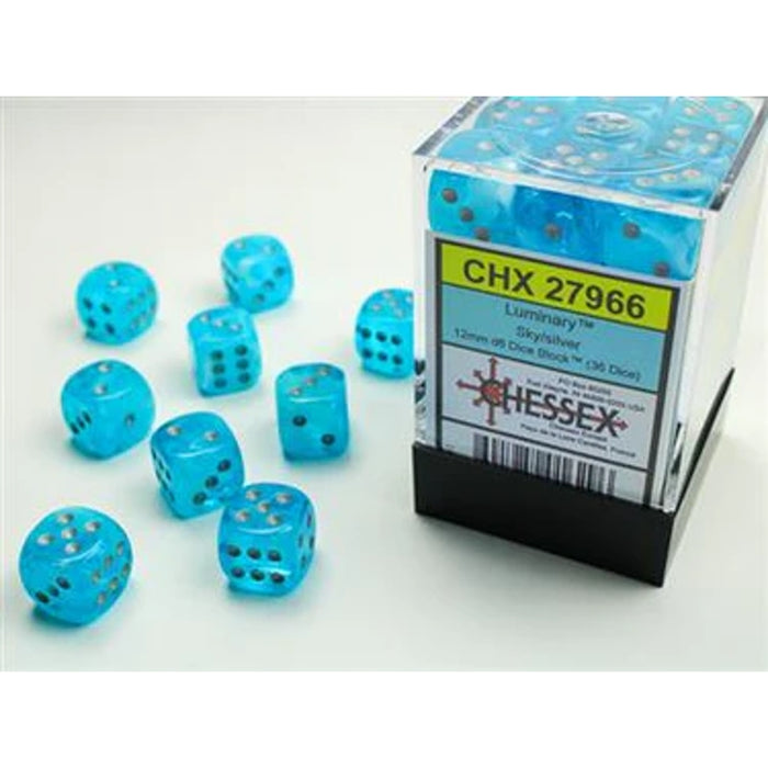 Chessex: Luminary 12mm d6 Sky/silver Dice Block (36 dados)